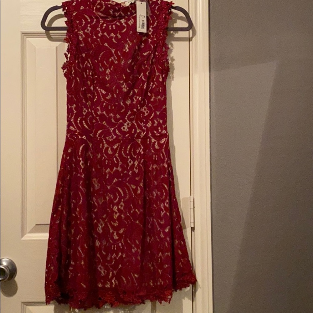 Francesca’s lace party dress size S